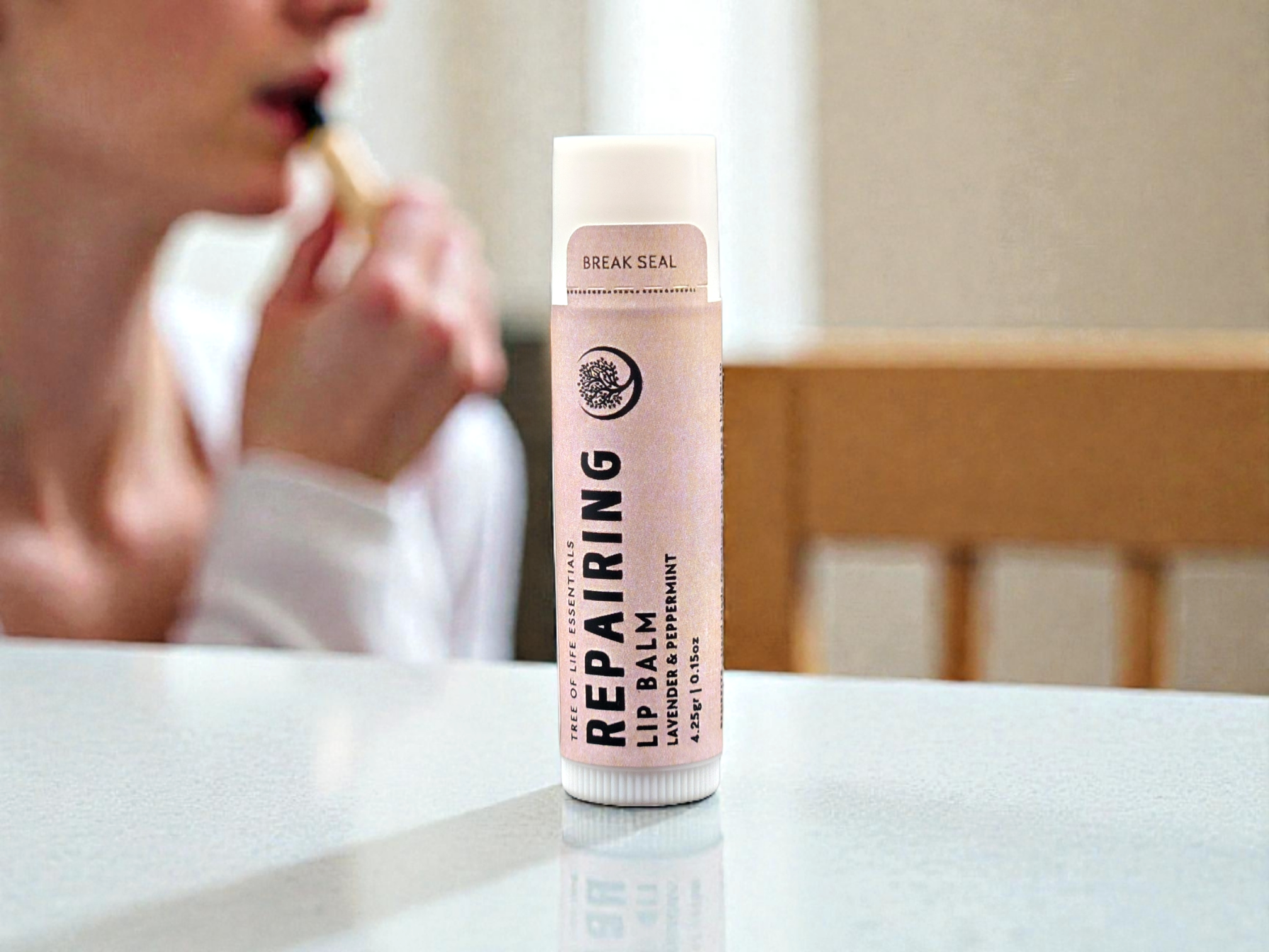 “Bálsamo labial curativo de lavanda y menta”