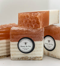 "Honey & Oat" Exfoliating Soap